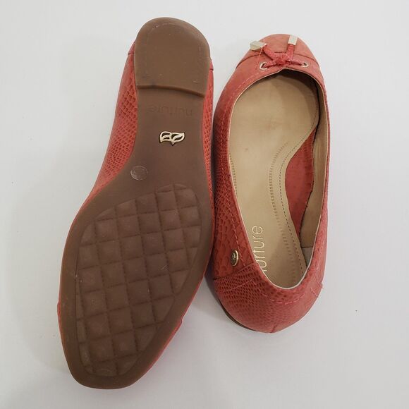 Nurture Mayler Women's Leather Flats with Adorable Bow Tie, Size 6M - Picture 5 of 11